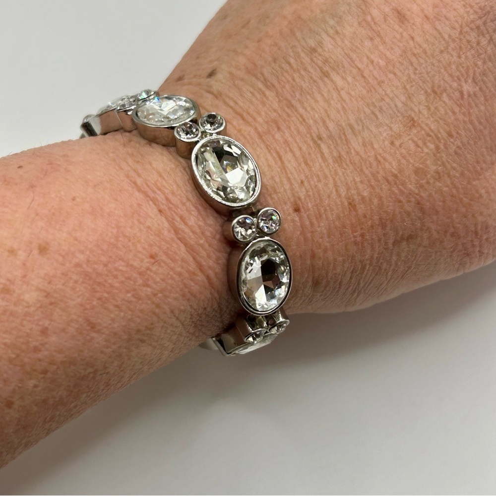 Sparkling Silver Rhinestone Stretch Bracelet - Picture 6 of 7